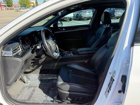 Used 2022 Kia K5 GT w/ GT1 Package FWD image 13