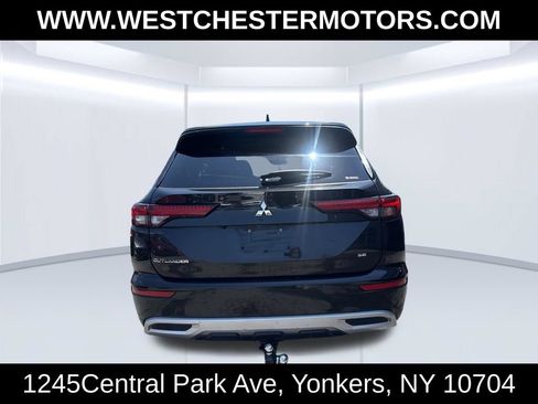 Used 2023 Mitsubishi Outlander SE AWD/4WD image 5