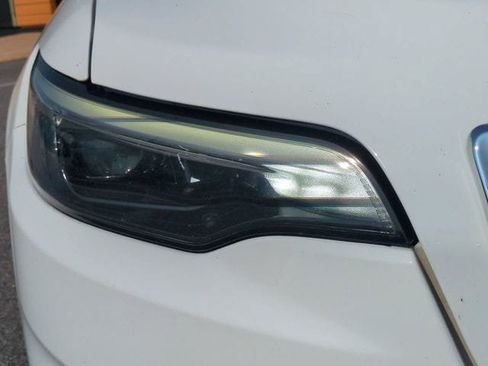 Used 2022 Jeep Cherokee Limited AWD/4WD image 10
