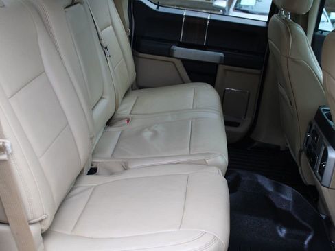 Used 2017 Ford F150 Lariat w/ Equipment Group 502A Luxury image 28