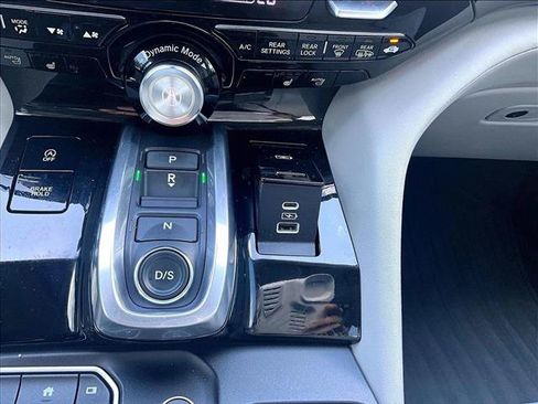 Used 2024 Acura MDX FWD w/ Technology Package image 26
