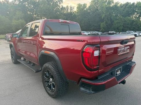 Used 2024 GMC Canyon Elevation w/ Convenience Package AWD/4WD image 7