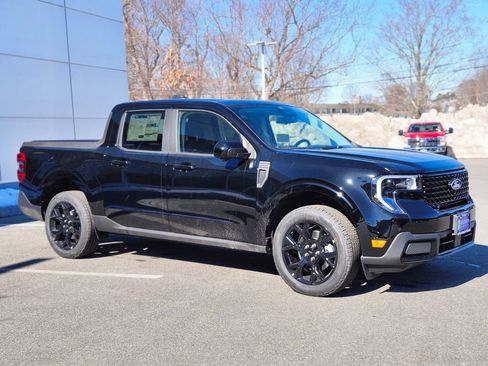 New 2026 Ford Maverick Lariat w/ Black Appearance Package image 7