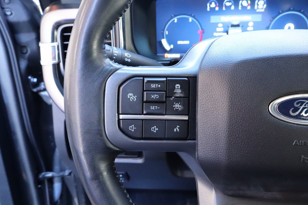 Used 2024 Ford F250 Lariat w/ Lariat Ultimate Package AWD/4WD image 26