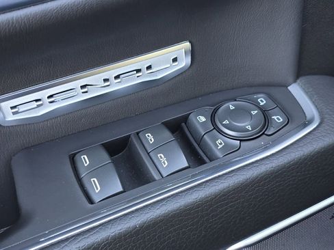 Used 2023 GMC Sierra 1500 Denali image 13