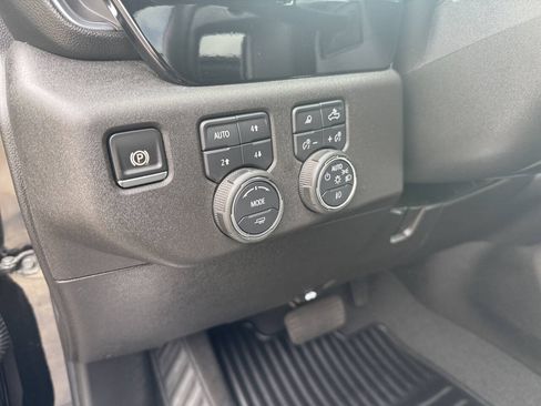 Used 2025 Chevrolet Silverado 2500 LTZ w/ Trail Boss Package AWD/4WD image 15