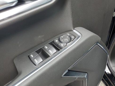 New 2026 GMC Sierra 1500 SLT AWD/4WD image 22