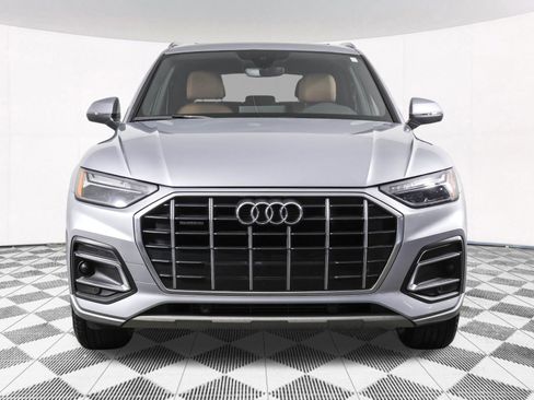 Used 2022 Audi Q5 2.0T Premium w/ Convenience Package image 13