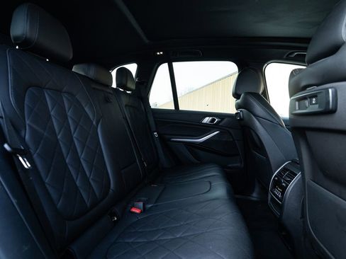 Used 2023 BMW X5 xDrive40i w/ Parking Assistance Package image 16