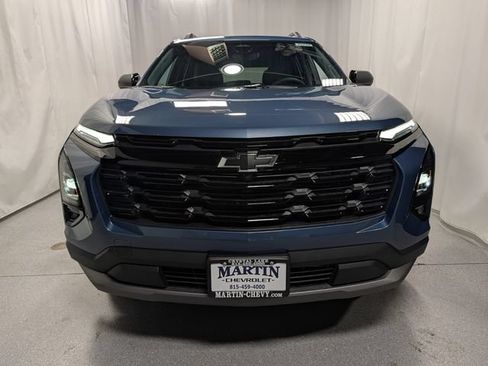 New 2027 Chevrolet Equinox LT w/ Convenience Package II AWD/4WD image 8