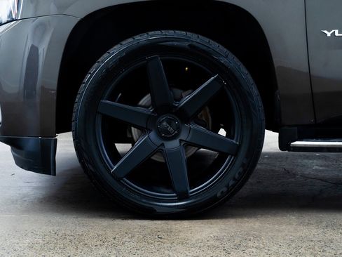 Used 2019 GMC Yukon XL SLT image 7