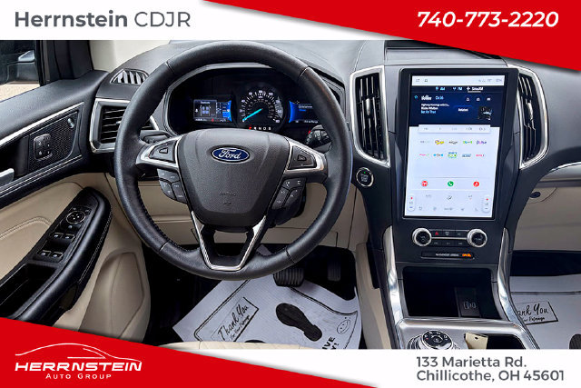 Used 2023 Ford Edge Titanium AWD/4WD image 6