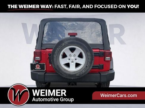 Used 2012 Jeep Wrangler Sport AWD/4WD image 5