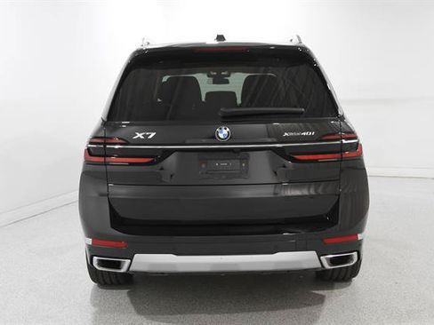 Used 2026 BMW X7 xDrive40i AWD/4WD image 21