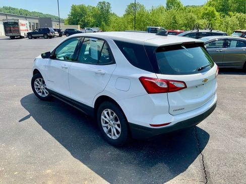 Used 2019 Chevrolet Equinox LS AWD/4WD image 10