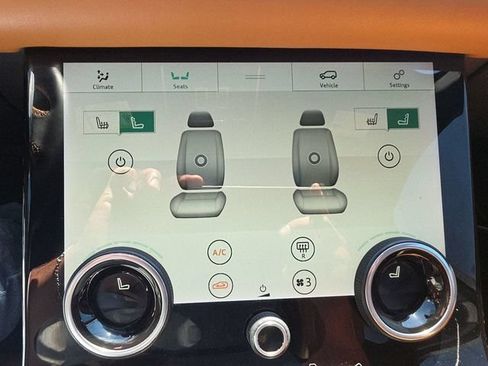 Used 2019 Land Rover Range Rover Velar R-Dynamic HSE AWD/4WD image 31
