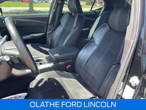 Used 2019 Acura TLX V6 w/ Technology & A-SPEC Pkg FWD image 12