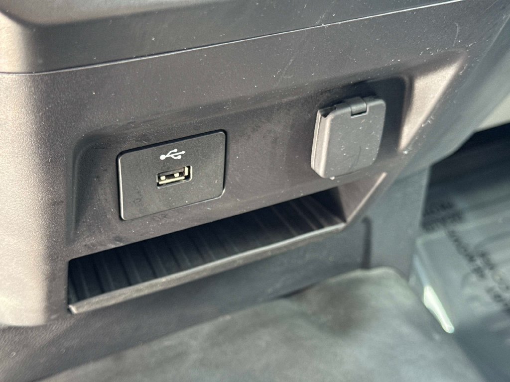 Used 2019 Ford F150 XL w/ Equipment Group 101A Mid RWD image 23