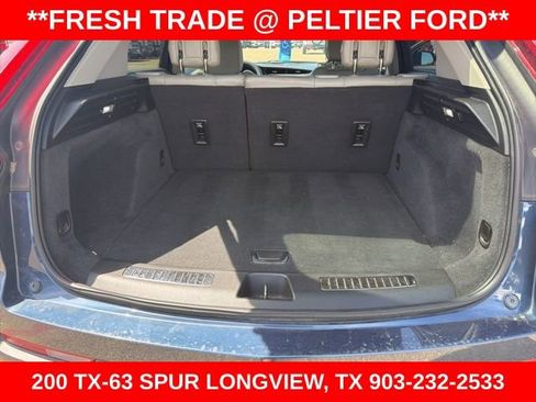 Used 2020 Cadillac XT4 Premium Luxury FWD image 17