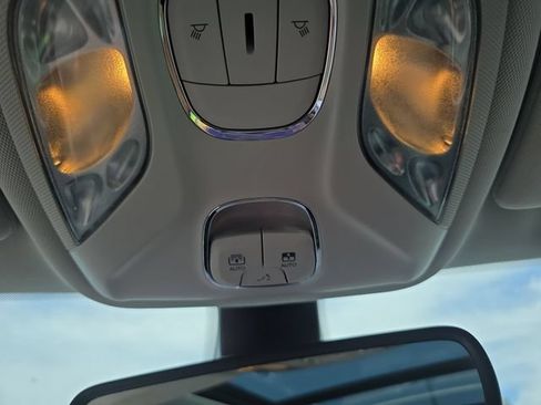 Used 2021 Jeep Compass Latitude w/ Sun and Sound Group FWD image 26