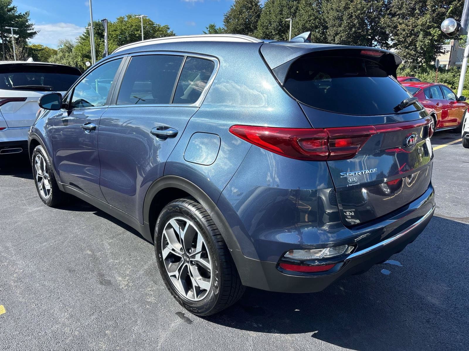 Used 2021 Kia Sportage EX AWD/4WD image 3