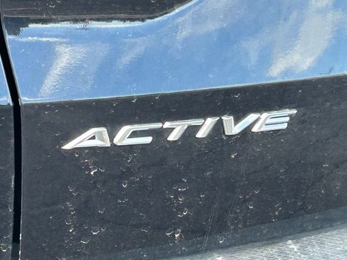 Used 2025 Ford Escape Active AWD/4WD image 5