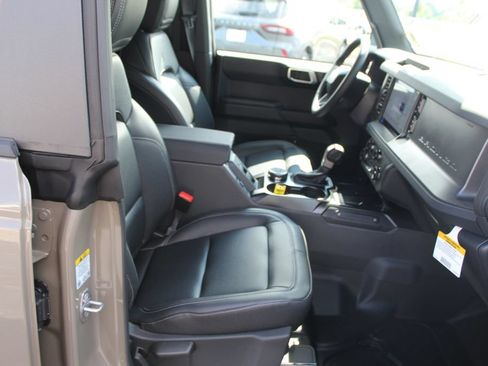 New 2025 Ford Bronco Big Bend AWD/4WD image 13
