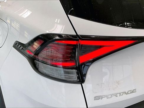 Used 2023 Kia Sportage X-Line w/ X-Line Premium Package image 31