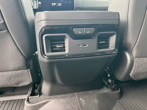 New 2026 GMC Sierra 1500 AT4 w/ AT4 Premium Package AWD/4WD image 23