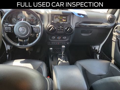 Used 2017 Jeep Wrangler Unlimited Sahara AWD/4WD image 6