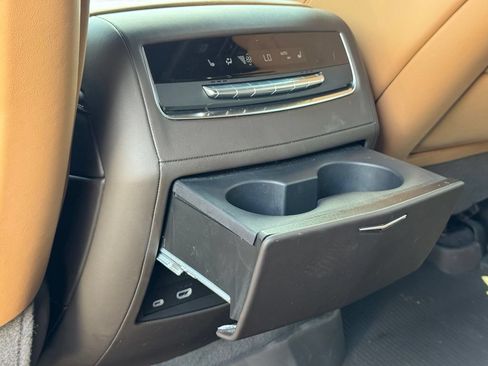 Certified 2024 Cadillac Escalade Sport w/ LPO, ONYX Package AWD/4WD image 36
