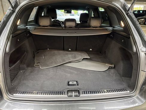 Used 2022 Mercedes-Benz GLC 300 4MATIC image 24