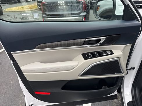 New 2025 Kia Telluride EX image 10