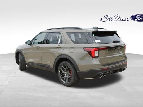 New 2026 Ford Explorer ST AWD/4WD image 4