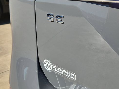 New 2026 Volkswagen Atlas SE image 10