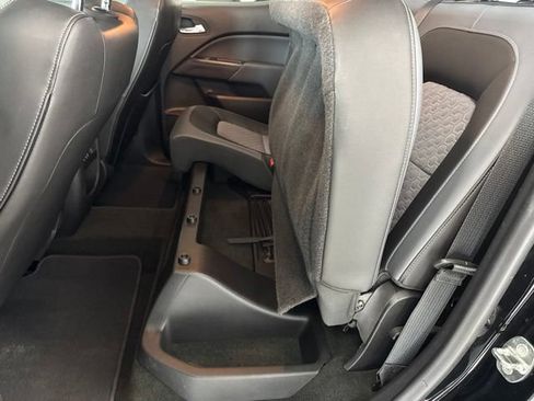 Used 2016 Chevrolet Colorado Z71 AWD/4WD image 23