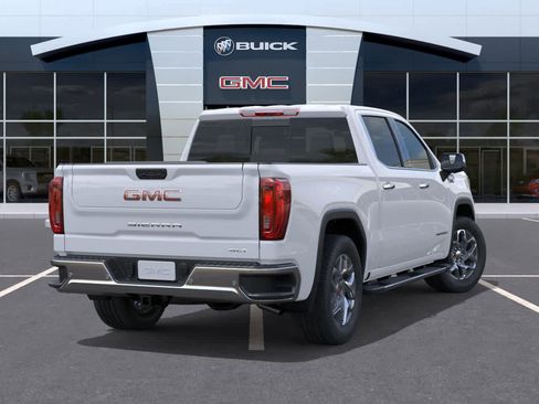 New 2026 GMC Sierra 1500 SLT image 4