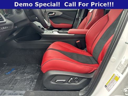 Used 2025 Acura TLX SH-AWD w/ A-SPEC Pkg image 9