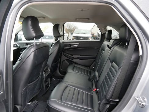 Certified 2023 Ford Edge SEL image 11