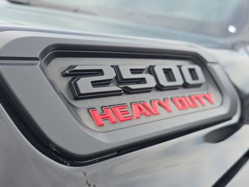 Used 2024 RAM 2500 Big Horn w/ Night Edition AWD/4WD image 10