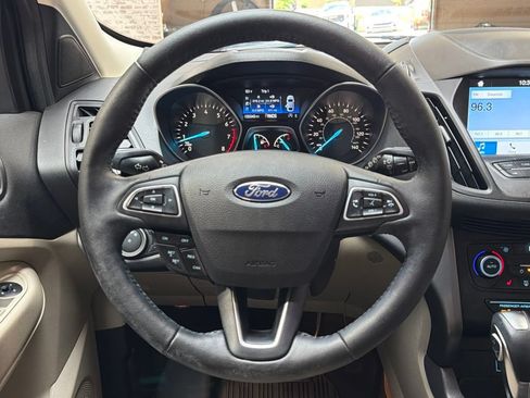 Used 2019 Ford Escape SEL FWD image 15