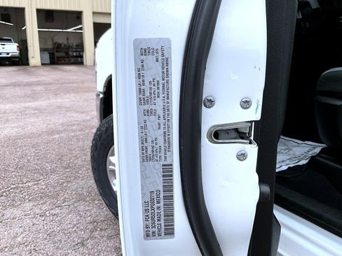 Certified 2023 RAM 2500 Big Horn w/ Level 1 Equipment Group image 25