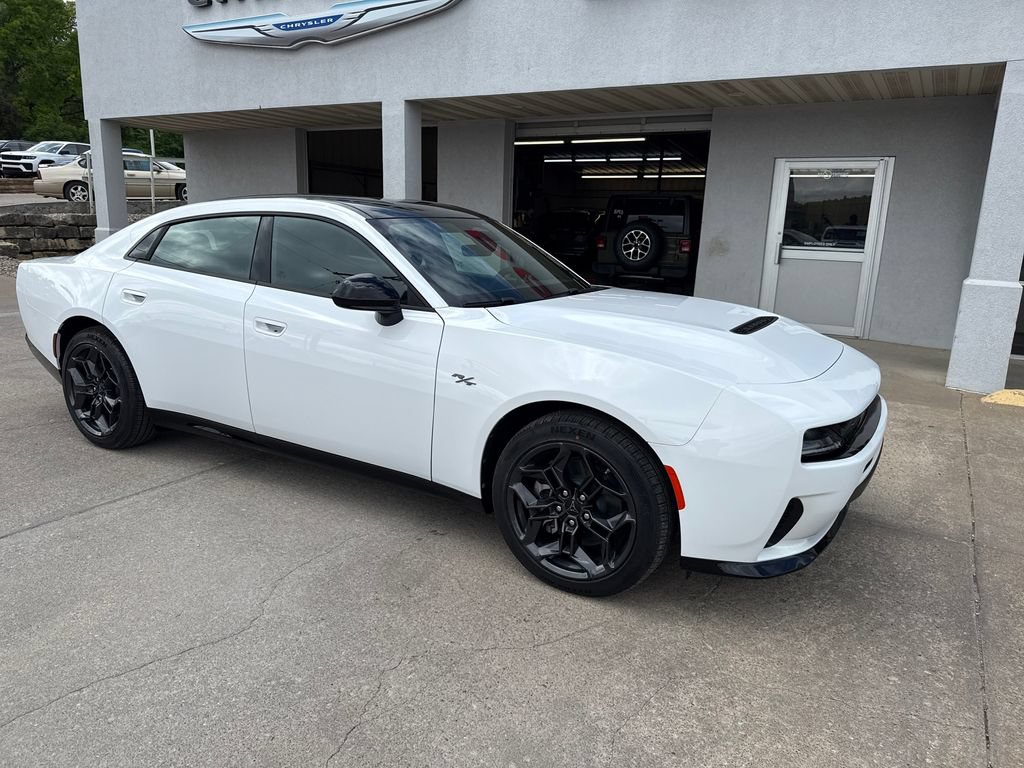 New 2026 Dodge Charger R/T w/ Blacktop Package AWD/4WD image 8