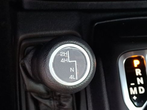 Used 2023 Jeep Wrangler Unlimited Sport AWD/4WD image 26