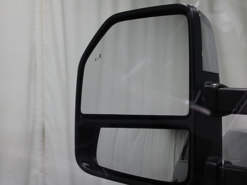 Used 2020 Ford F250 Platinum w/ Tremor Off-Road Package image 22