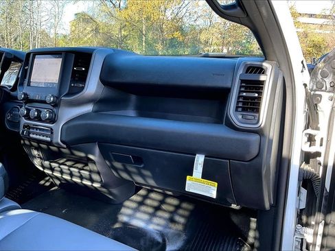 Used 2024 RAM 5500 Tradesman image 25