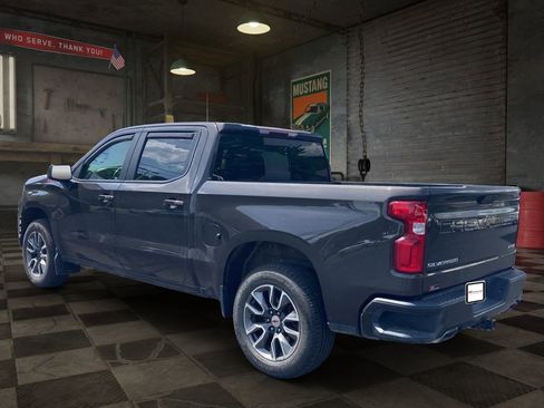 Used 2021 Chevrolet Silverado 1500 RST AWD/4WD image 4