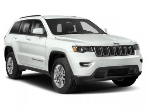 Used 2018 Jeep Grand Cherokee Altitude image 9