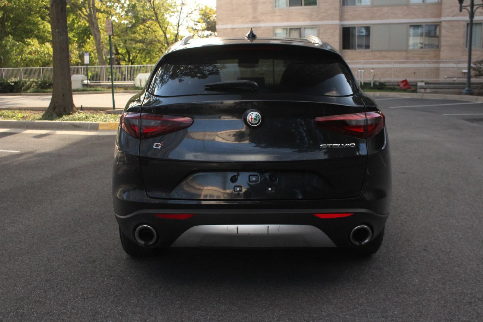 Used 2020 Alfa Romeo Stelvio AWD w/ Cold Weather Package image 8