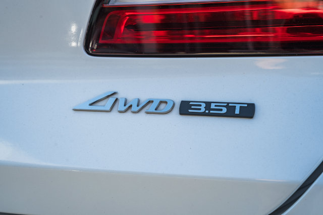 Used 2025 Genesis GV80 3.5T Prestige AWD/4WD image 9